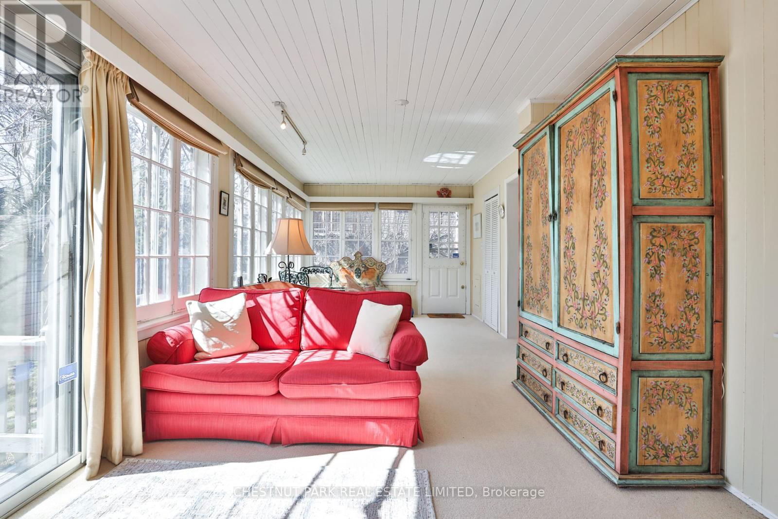 87 TRANMER AVENUE Image 16