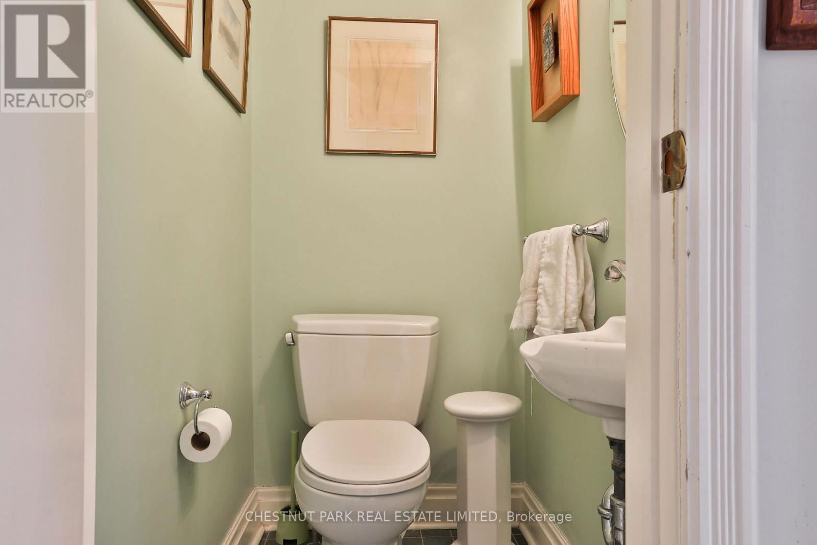 87 TRANMER AVENUE Image 17