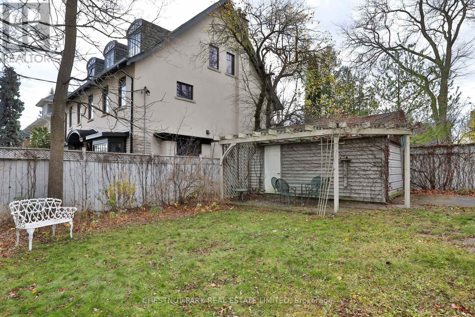 87 TRANMER AVENUE Image 35