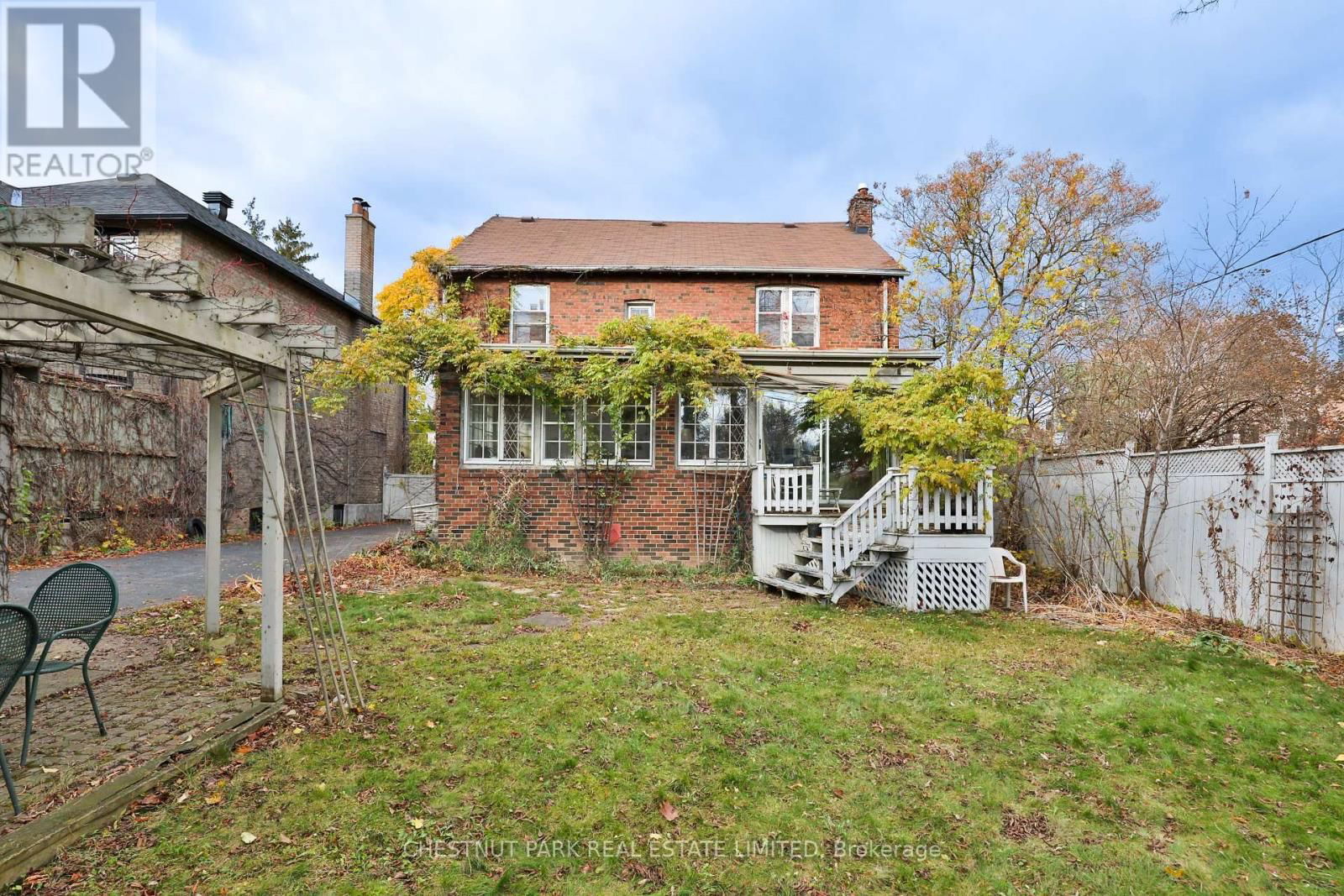 87 TRANMER AVENUE Image 36