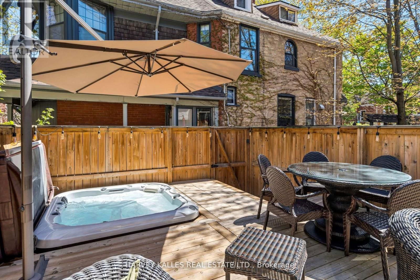 63 METCALFE STREET Image 15