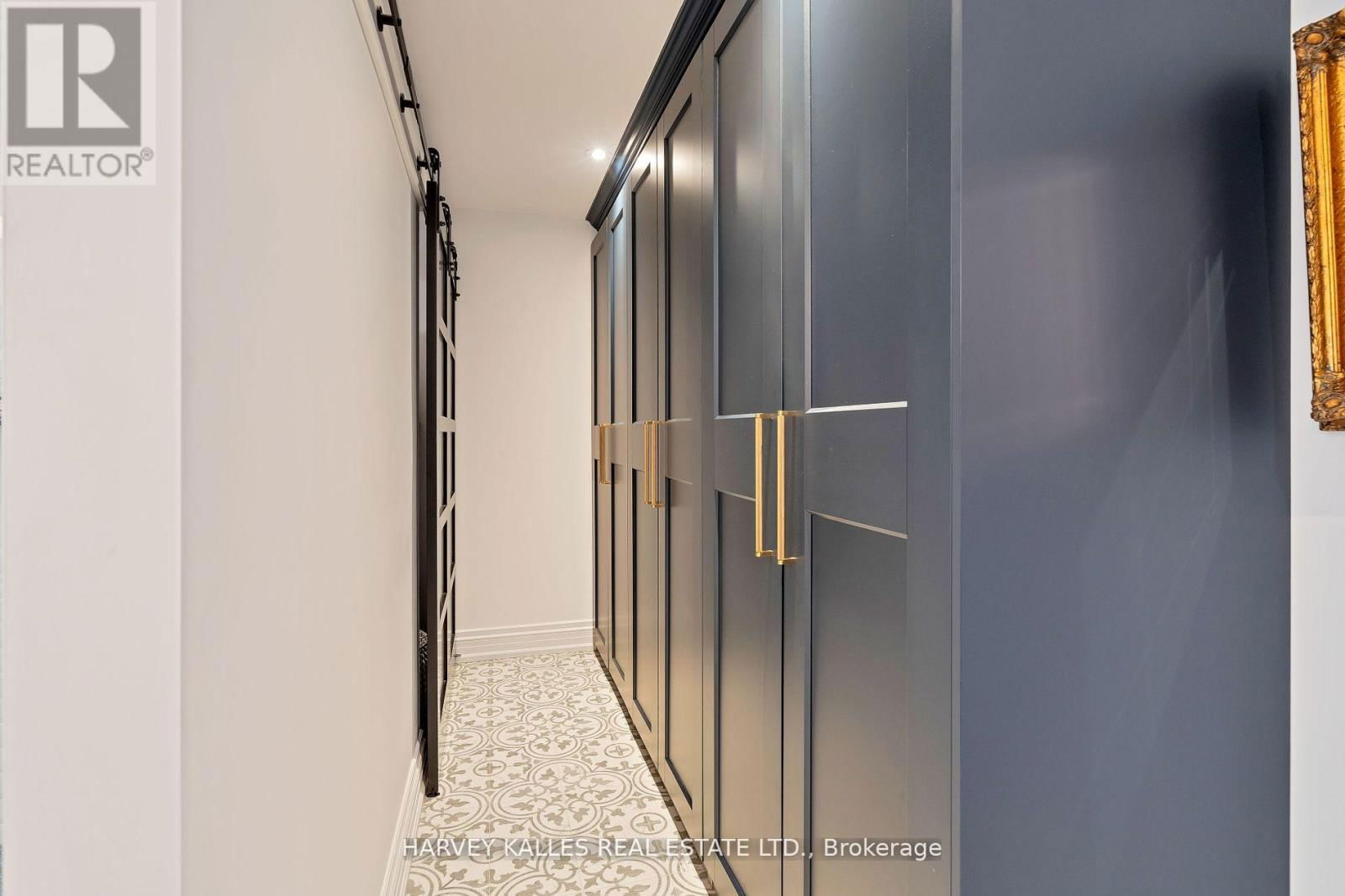 63 METCALFE STREET Image 31