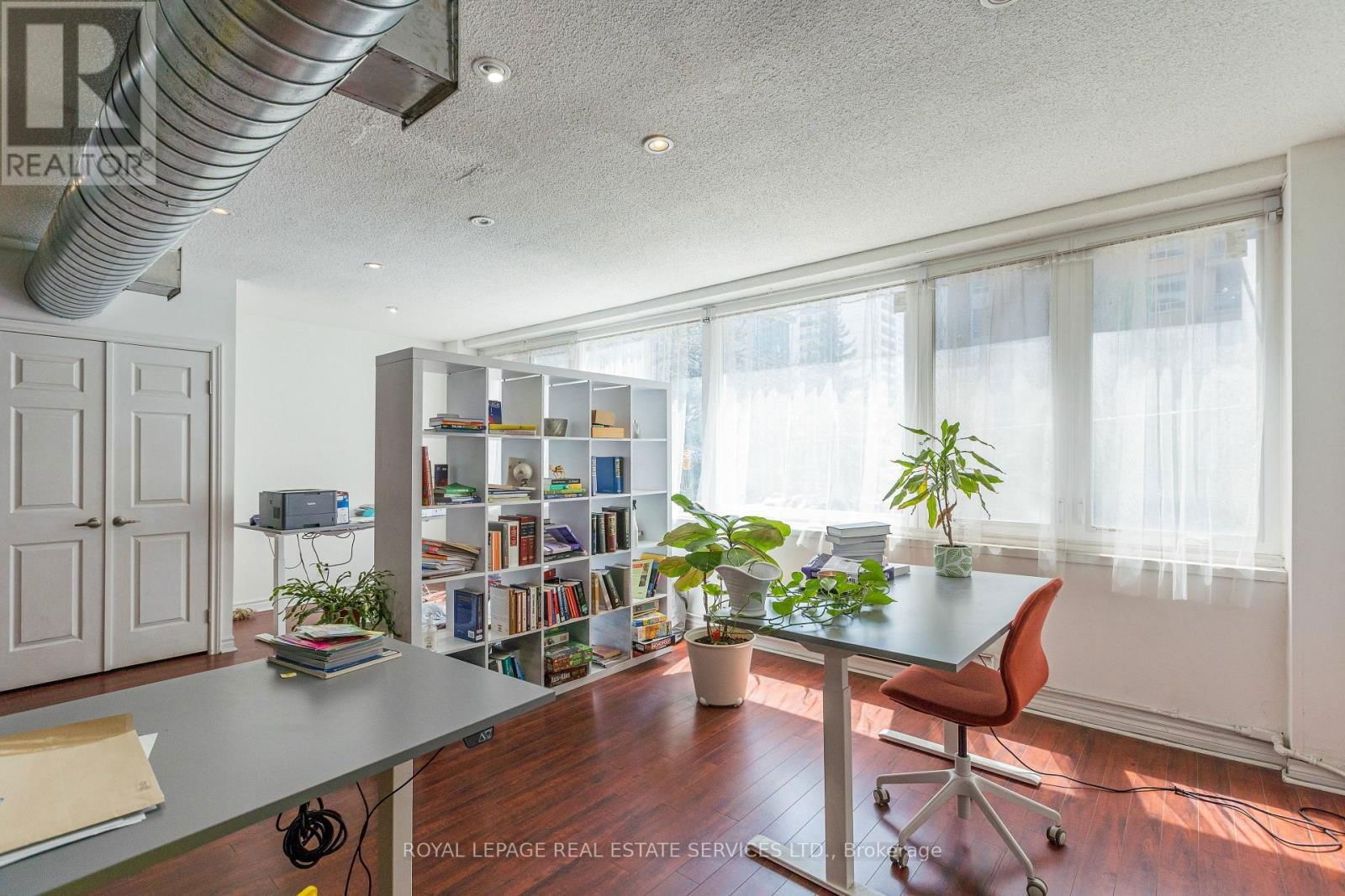 2 - 170 EGLINTON AVENUE EAST Image 6