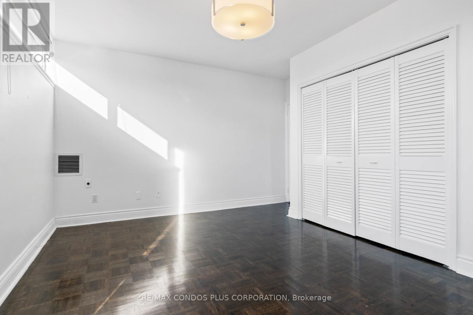 607 - 60 MONTCLAIR AVENUE Image 30