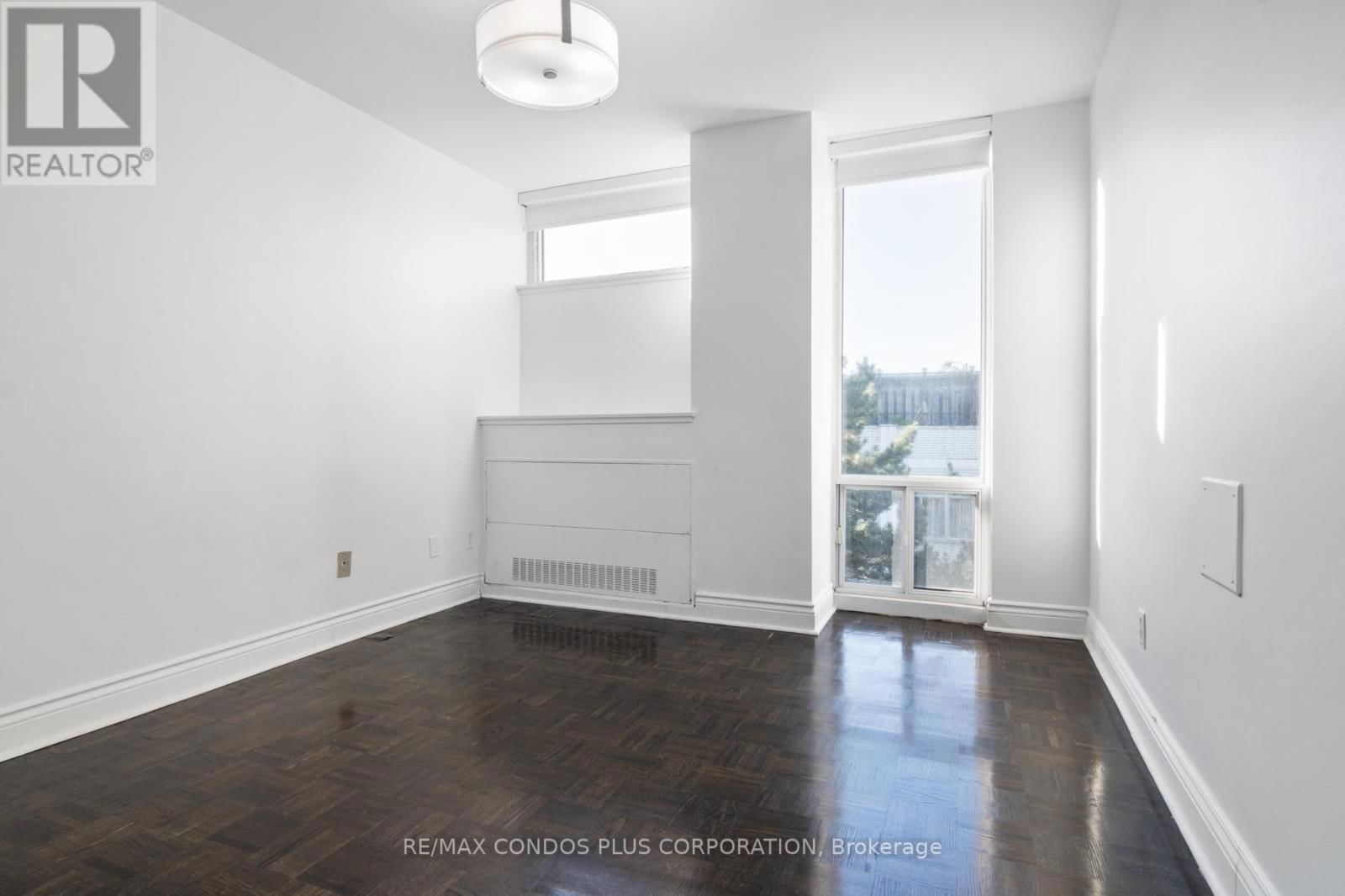 607 - 60 MONTCLAIR AVENUE Image 38