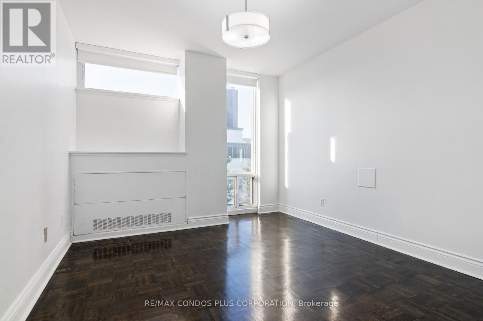 607 - 60 MONTCLAIR AVENUE Image 39
