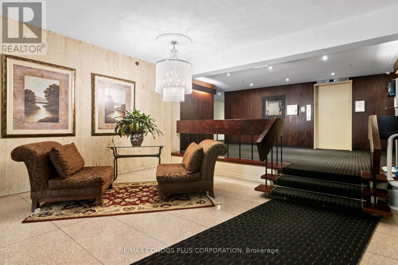 607 - 60 MONTCLAIR AVENUE Image 4