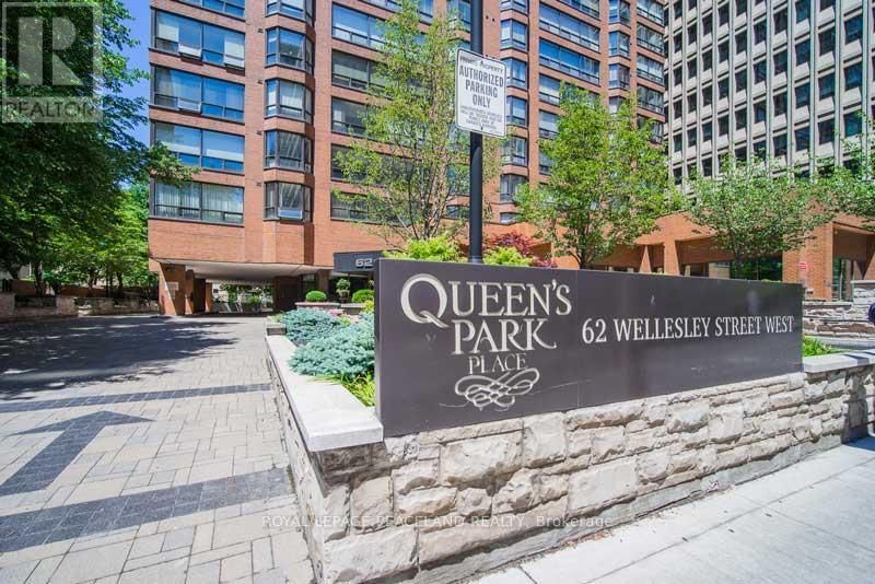 1605 - 62 WELLESLEY STREET WEST Image 1