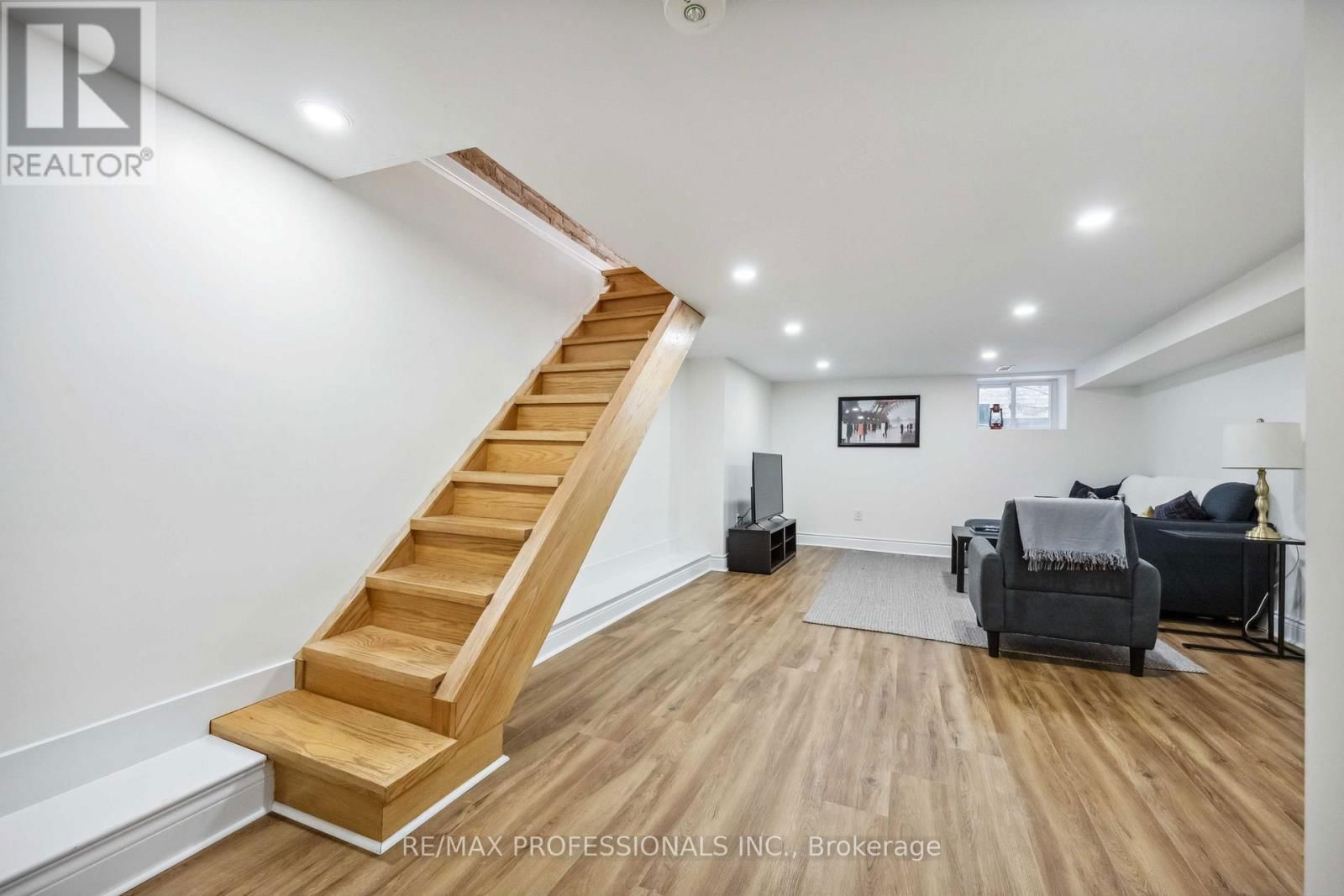5 LONDON STREET Image 25