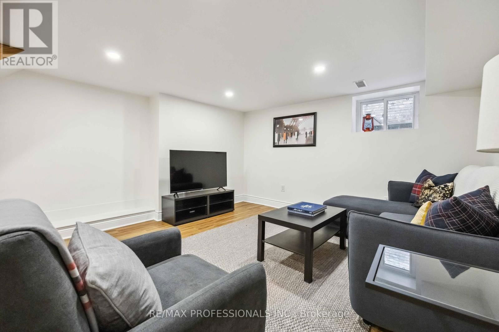 5 LONDON STREET Image 28