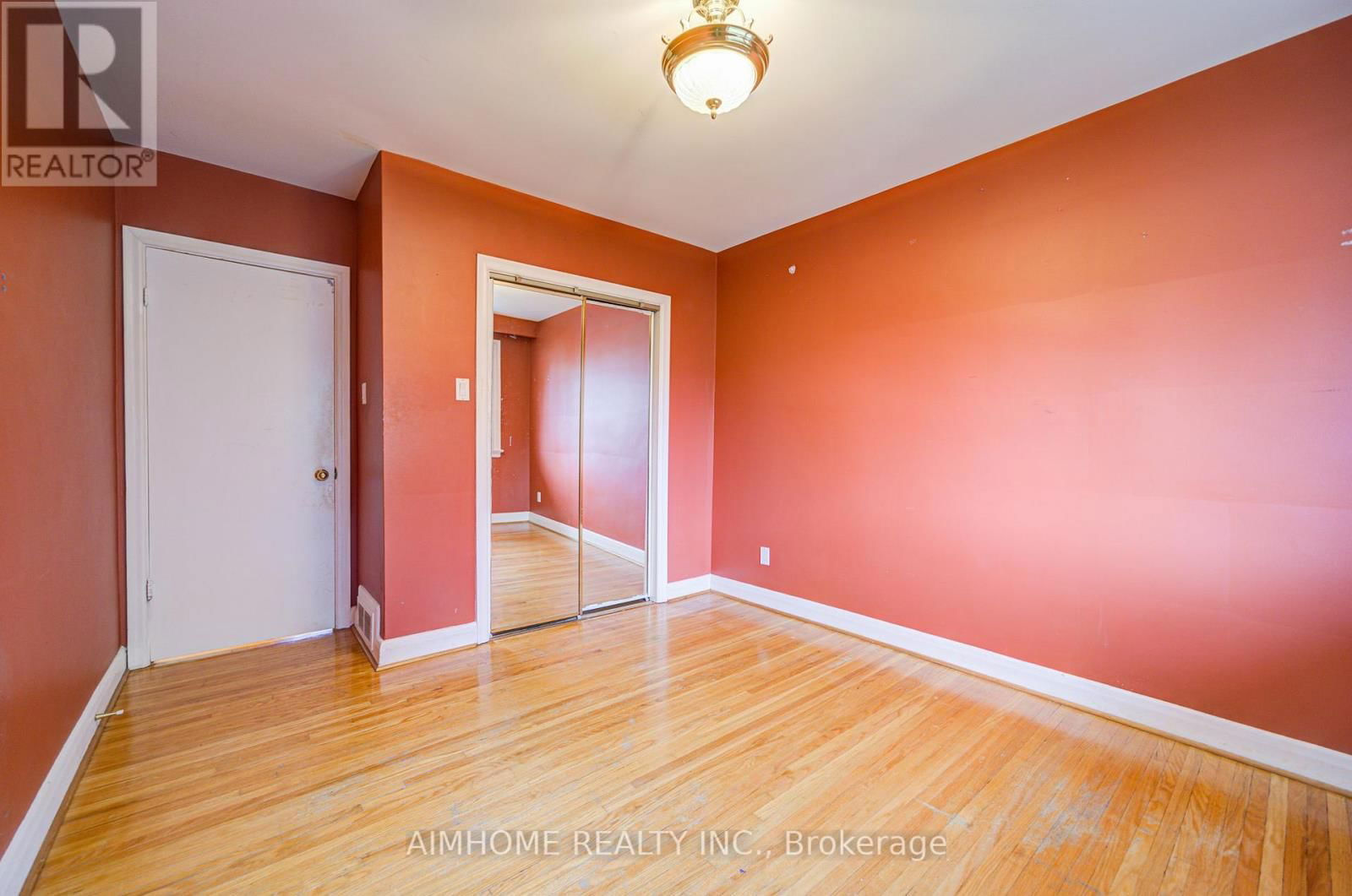 12 SORREL COURT Image 25