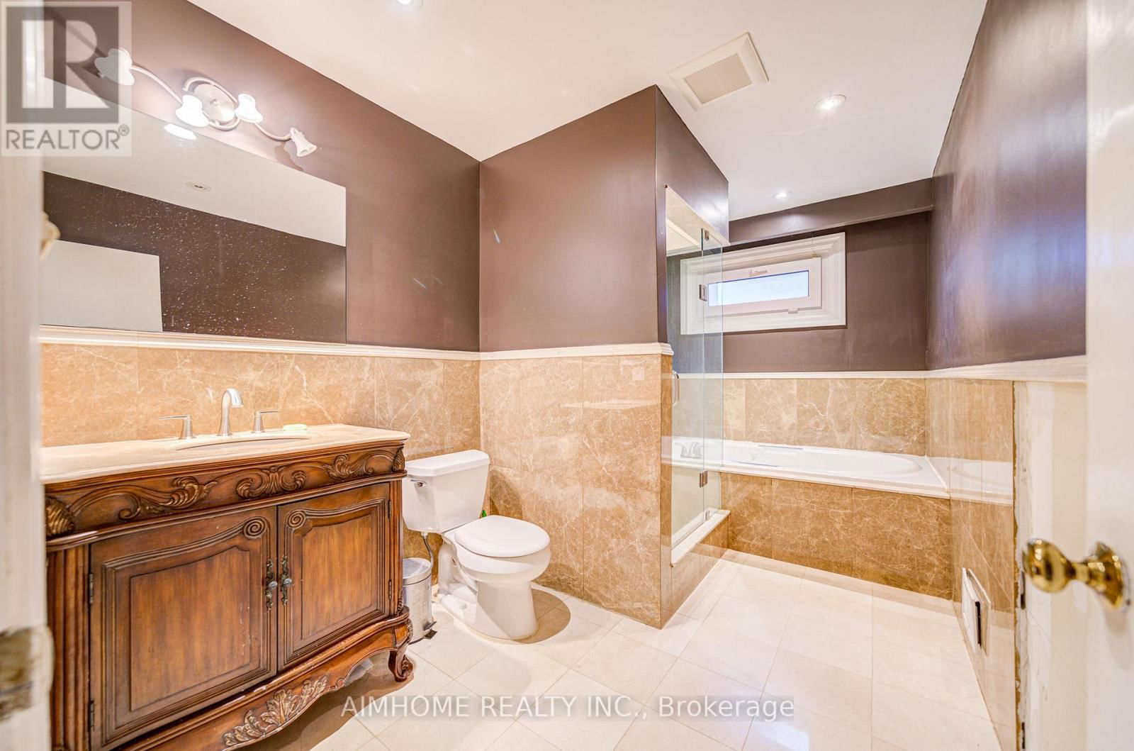 12 SORREL COURT Image 33