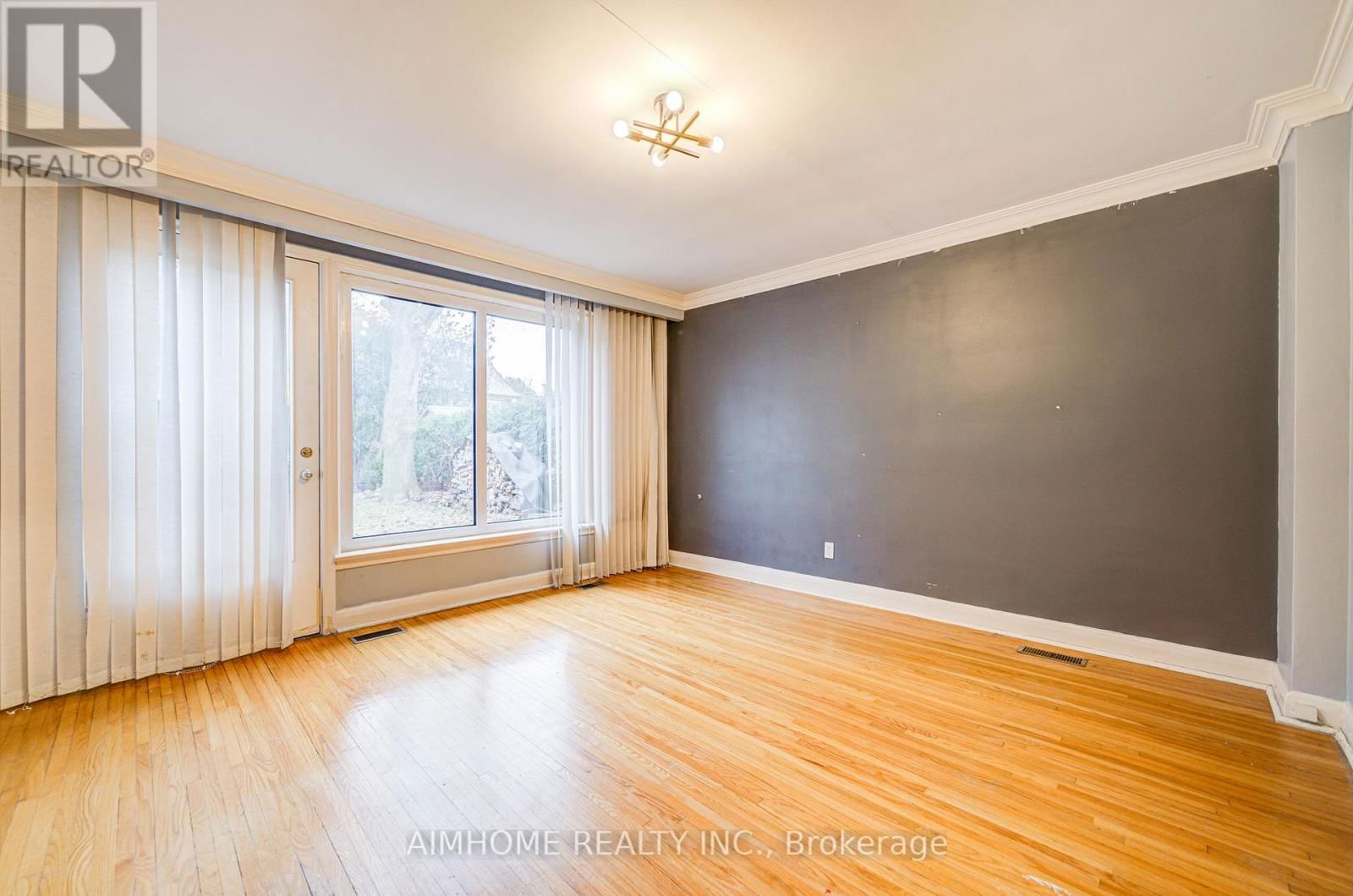 12 SORREL COURT Image 34