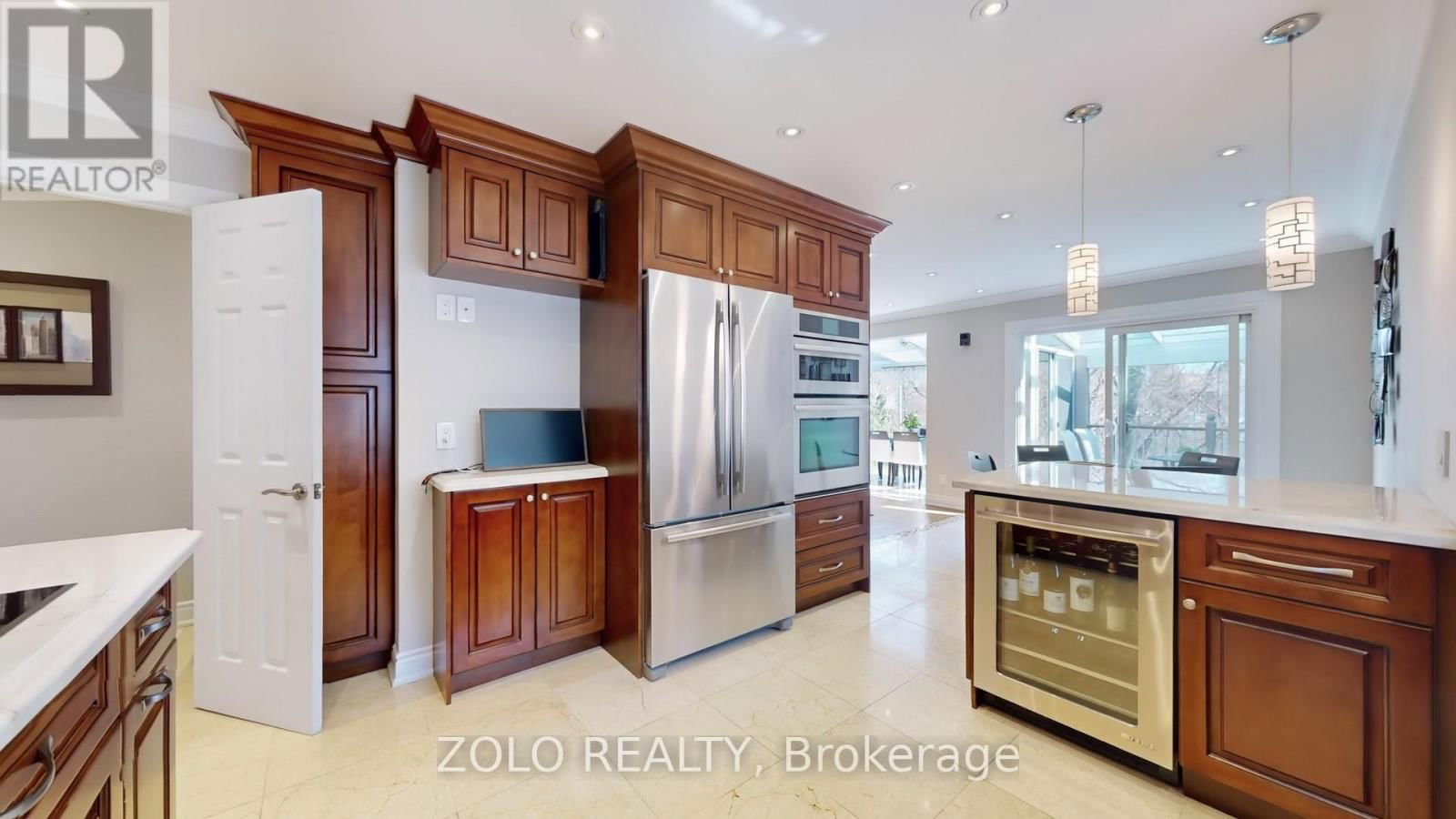 32 REVCOE DRIVE Image 12