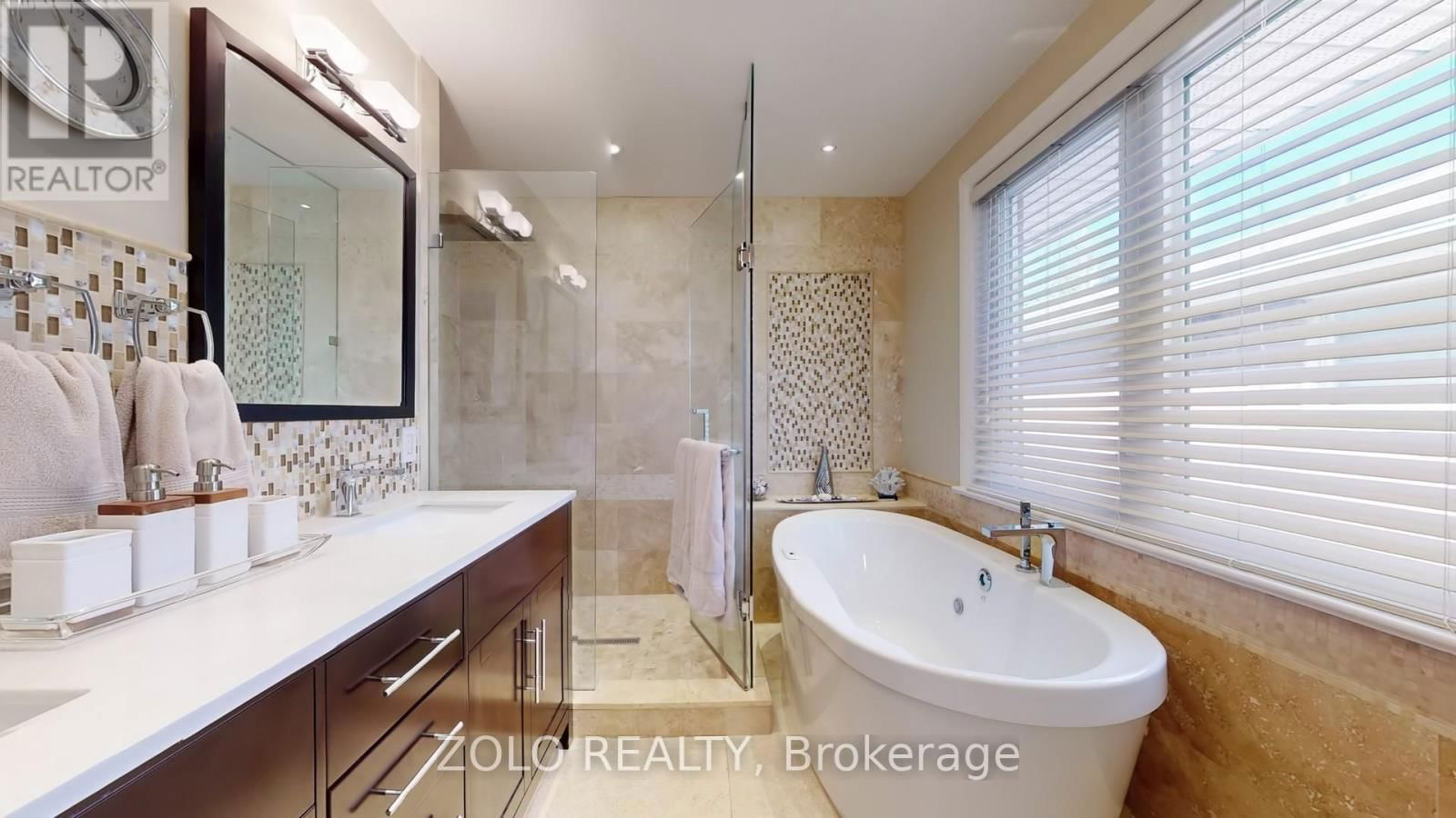 32 REVCOE DRIVE Image 23