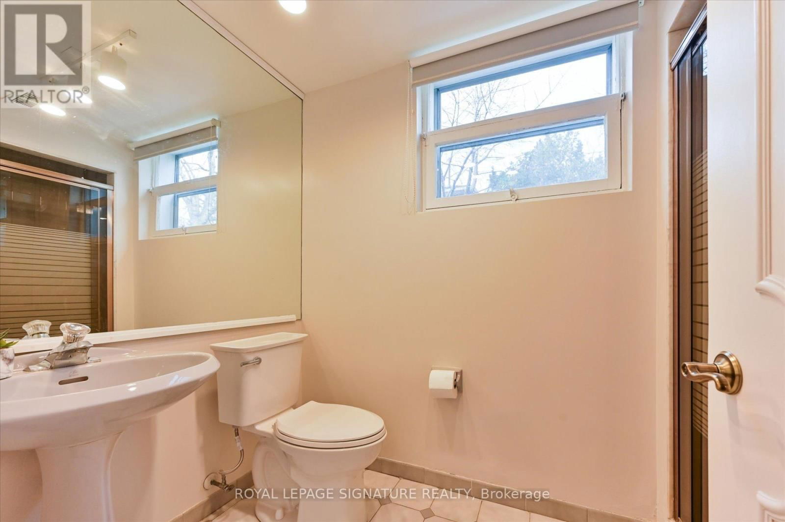 70 ANEWEN DRIVE Image 23