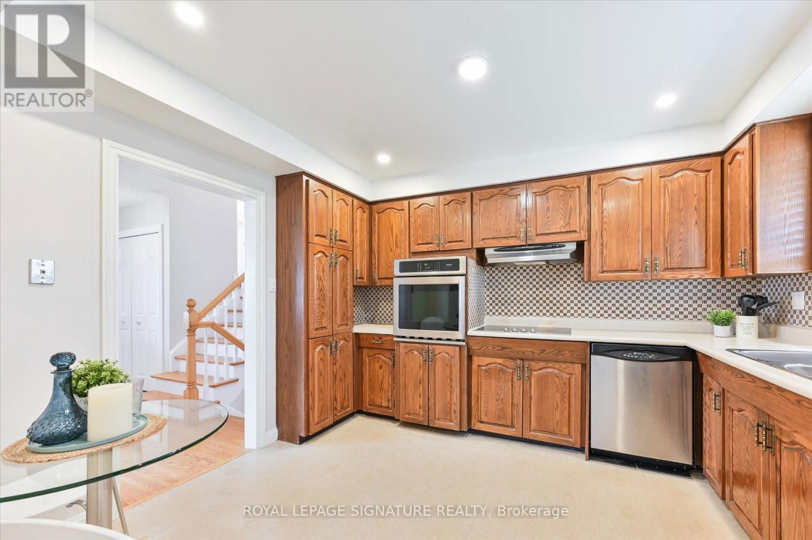 70 ANEWEN DRIVE Image 9