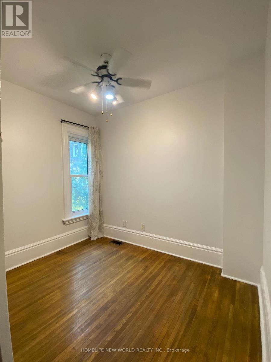 320 ROBERT STREET Image 6