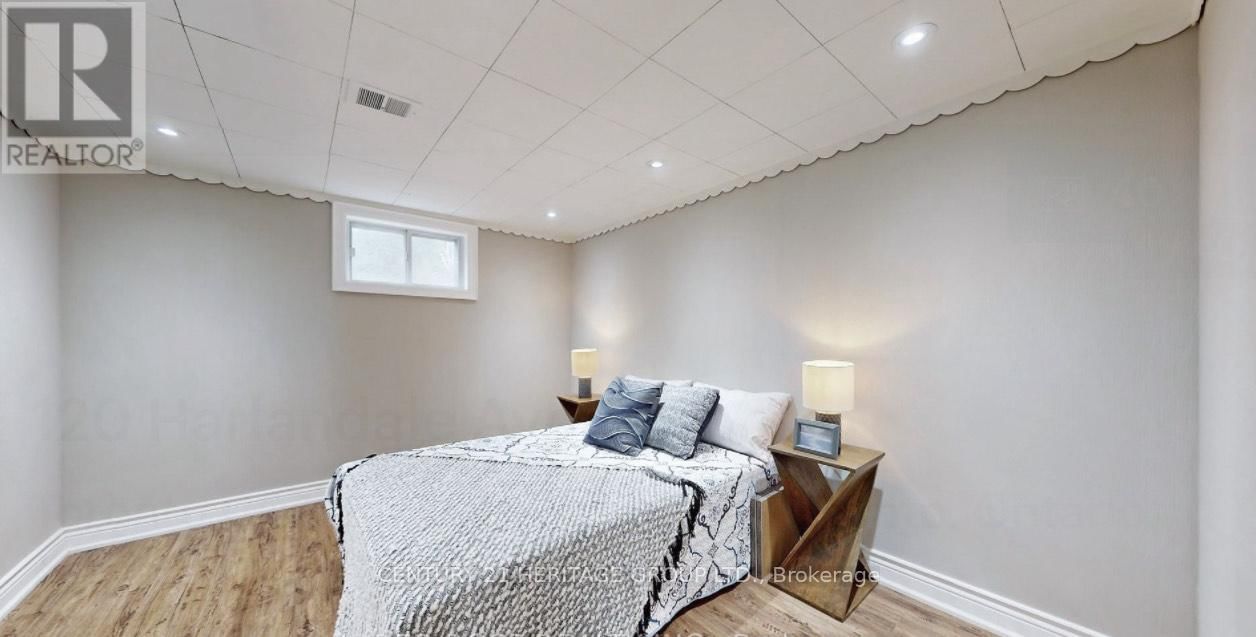 120 HARLANDALE AVENUE Image 38
