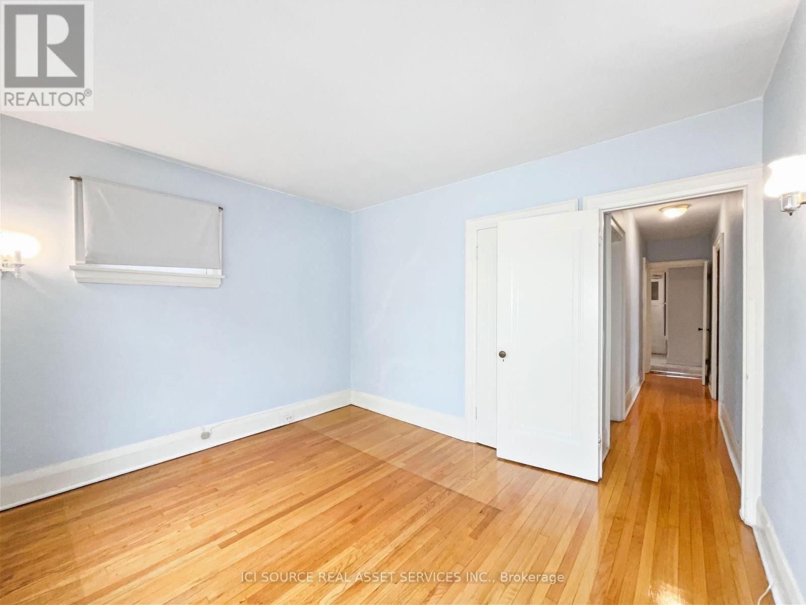 3 - 12 KENDAL AVENUE Image 13