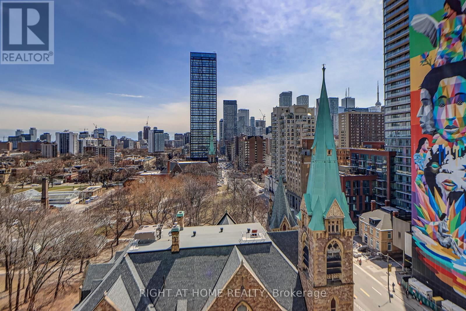 1207 - 130 CARLTON STREET Image 39