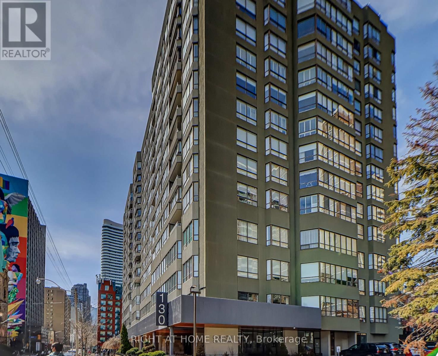 1207 - 130 CARLTON STREET Image 50