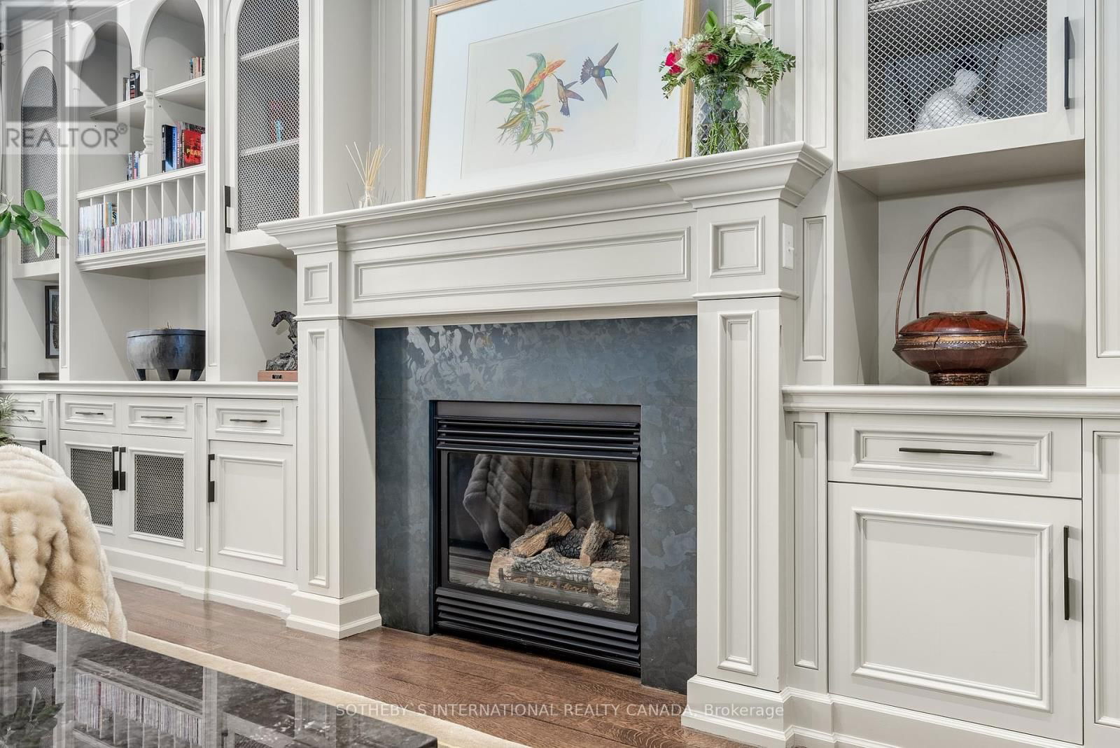 6 BAYVIEW WOOD Image 17