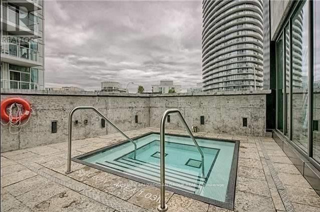 2511 - 75 QUEENS WHARF ROAD Image 17