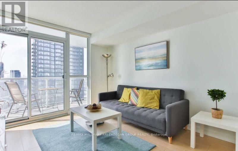 2511 - 75 QUEENS WHARF ROAD Image 5