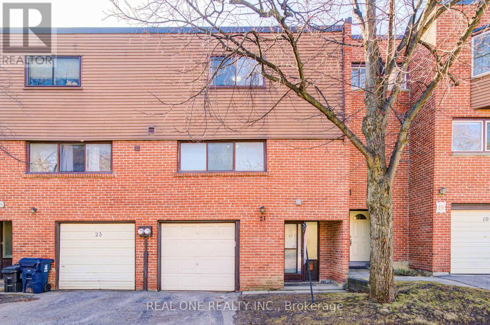 21 GRASS MEADOWAY WAY Image 1