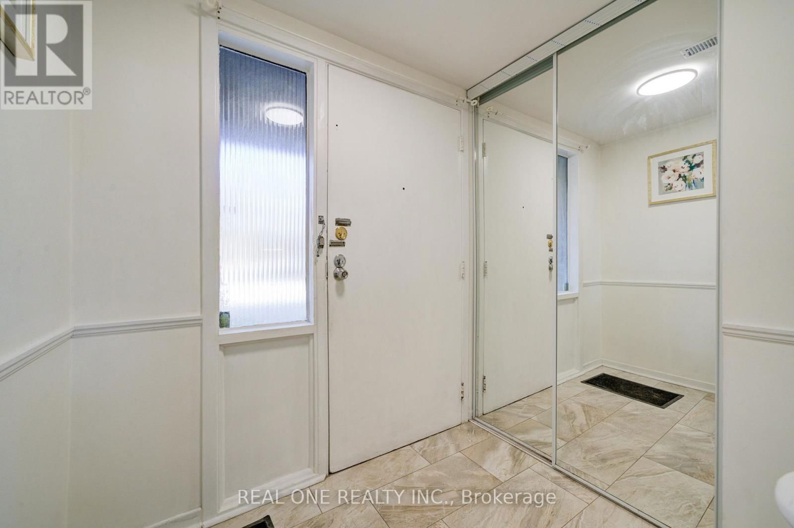 21 GRASS MEADOWAY WAY Image 4