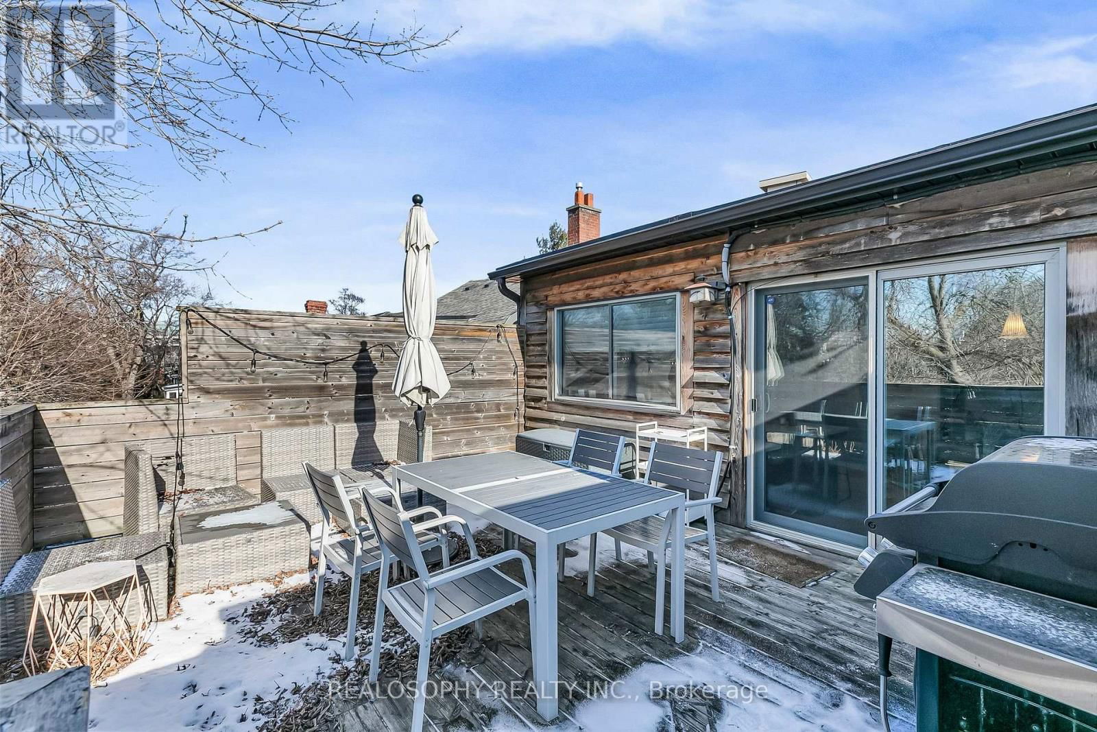 626 HURON STREET Image 28