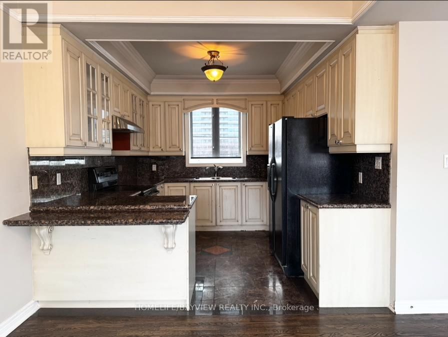 131 DORIS AVENUE Image 10