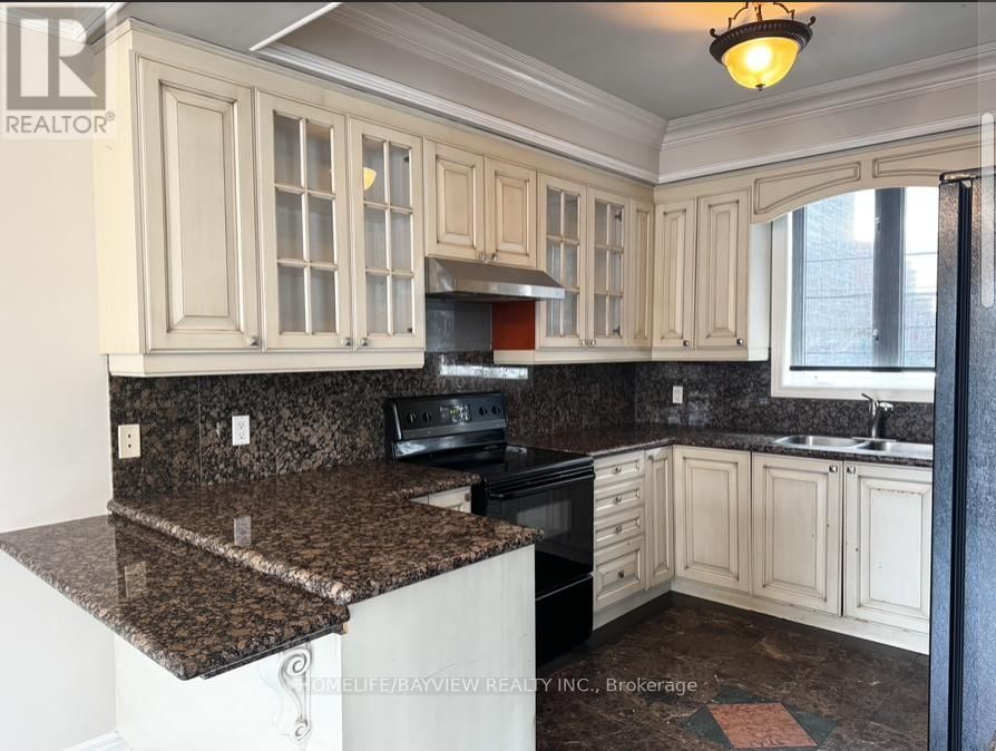 131 DORIS AVENUE Image 11