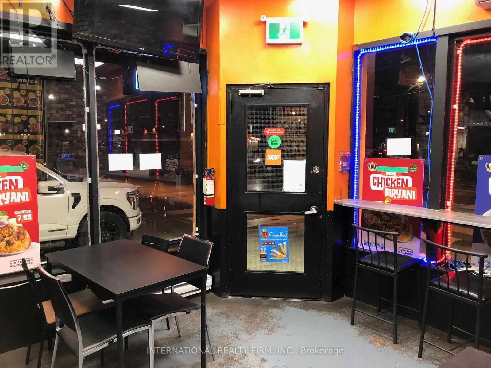 203 DUNDAS STREET EAST Image 4
