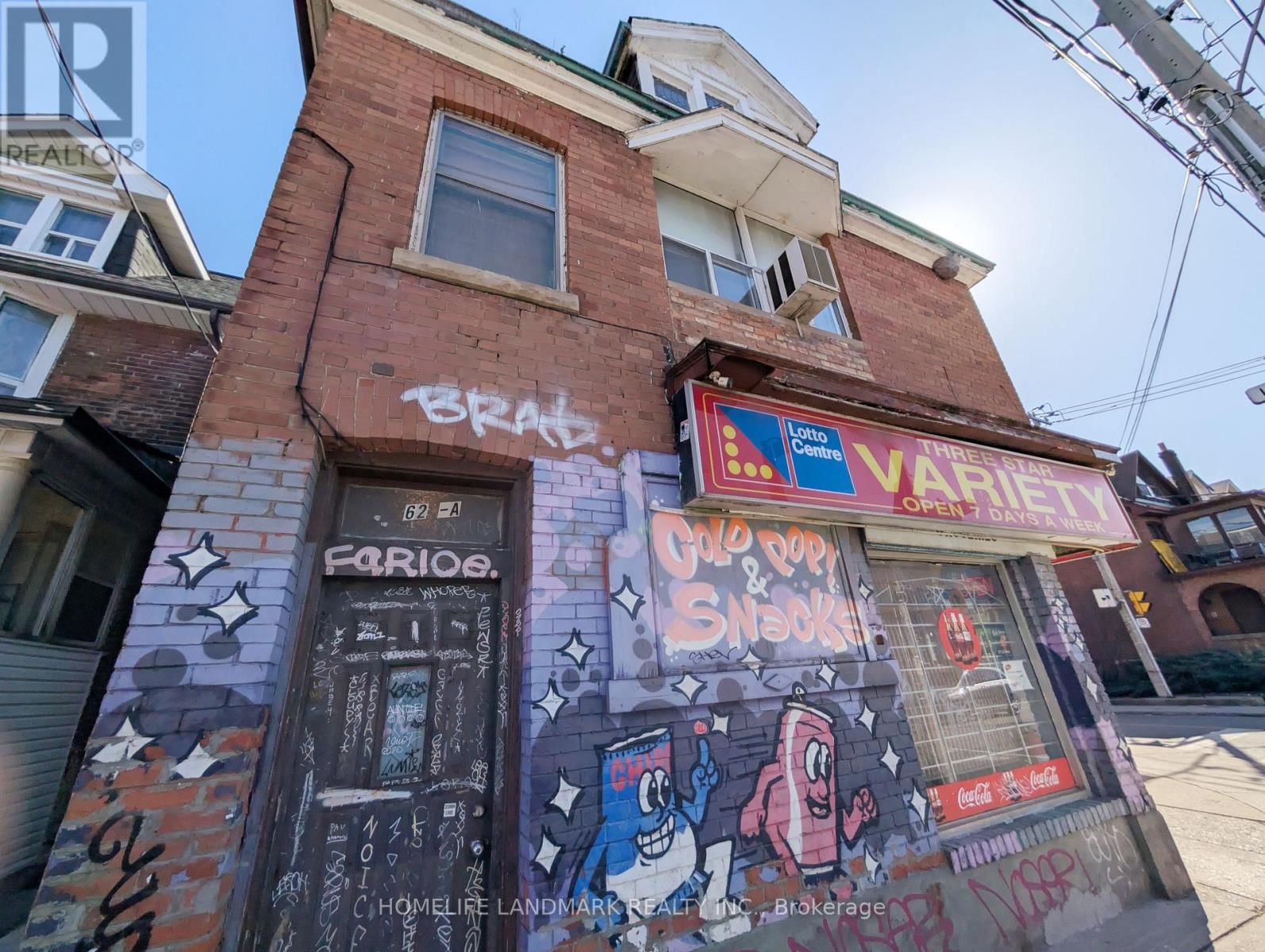 621 BATHURST STREET Image 2