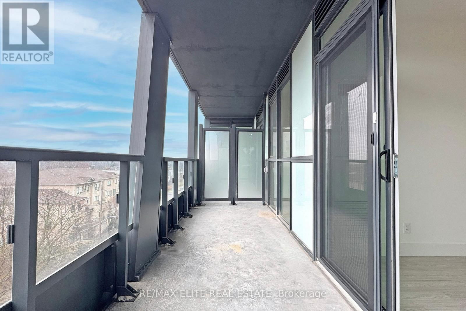 620 - 625 SHEPPARD AVENUE EAST Image 20