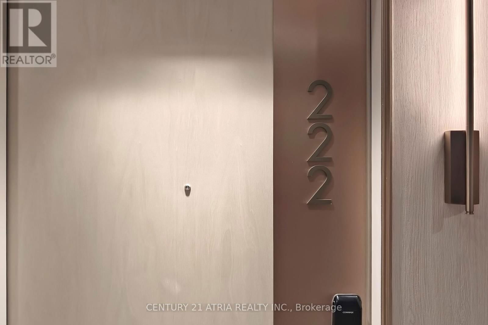 222 - 155 MERCHANTS WHARF WAY Image 32