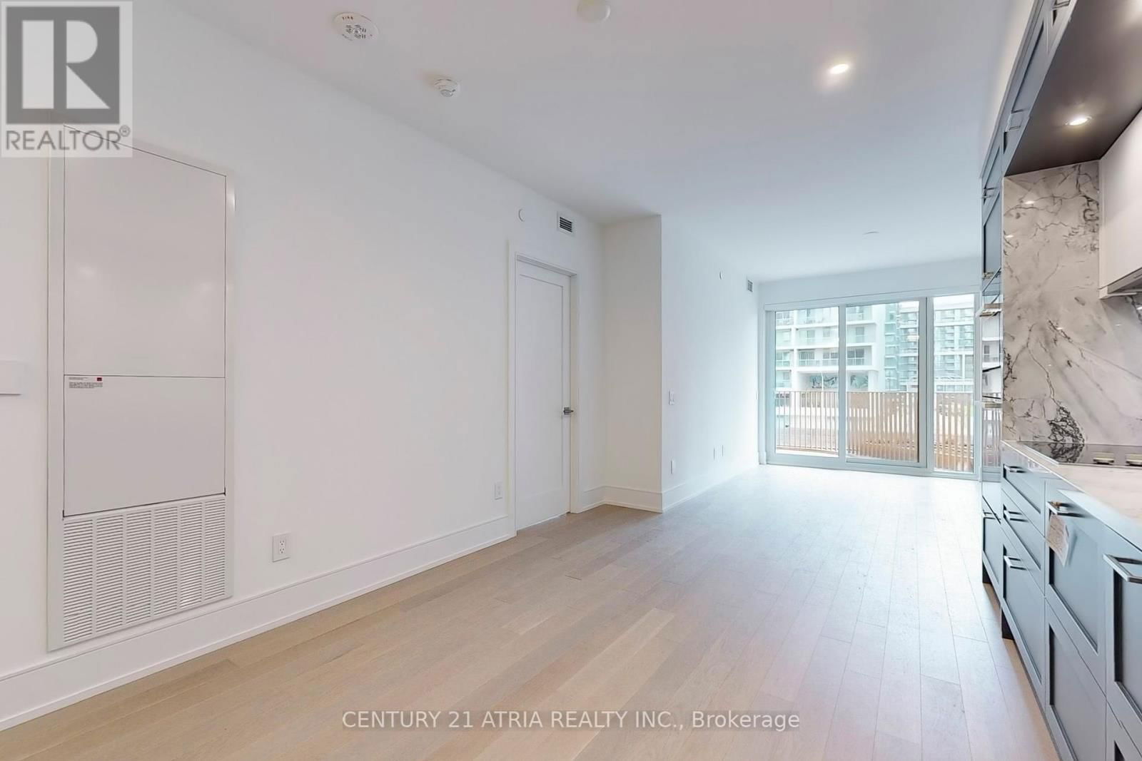 222 - 155 MERCHANTS WHARF WAY Image 4