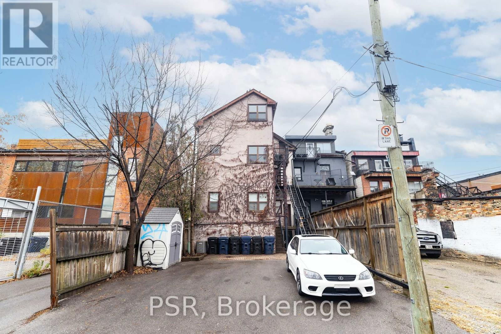 5 - 205 GERRARD STREET EAST Image 17
