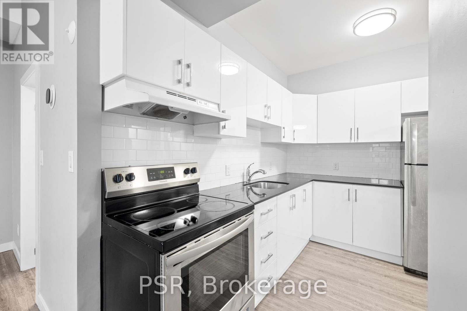 5 - 205 GERRARD STREET EAST Image 7