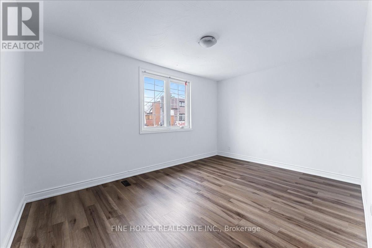 2nd floor - 390 OAKWOOD AVENUE Image 12