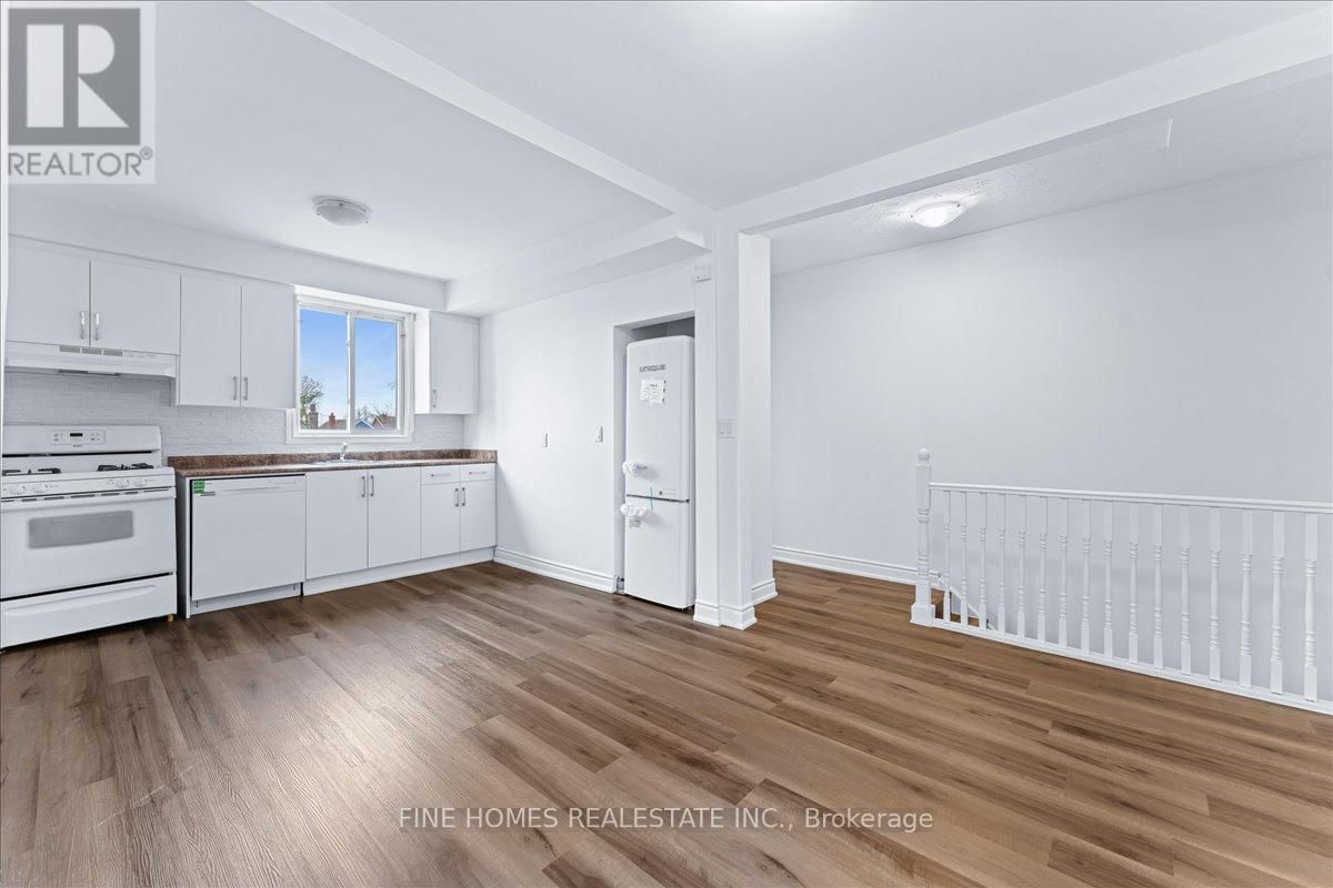 2nd floor - 390 OAKWOOD AVENUE Image 3