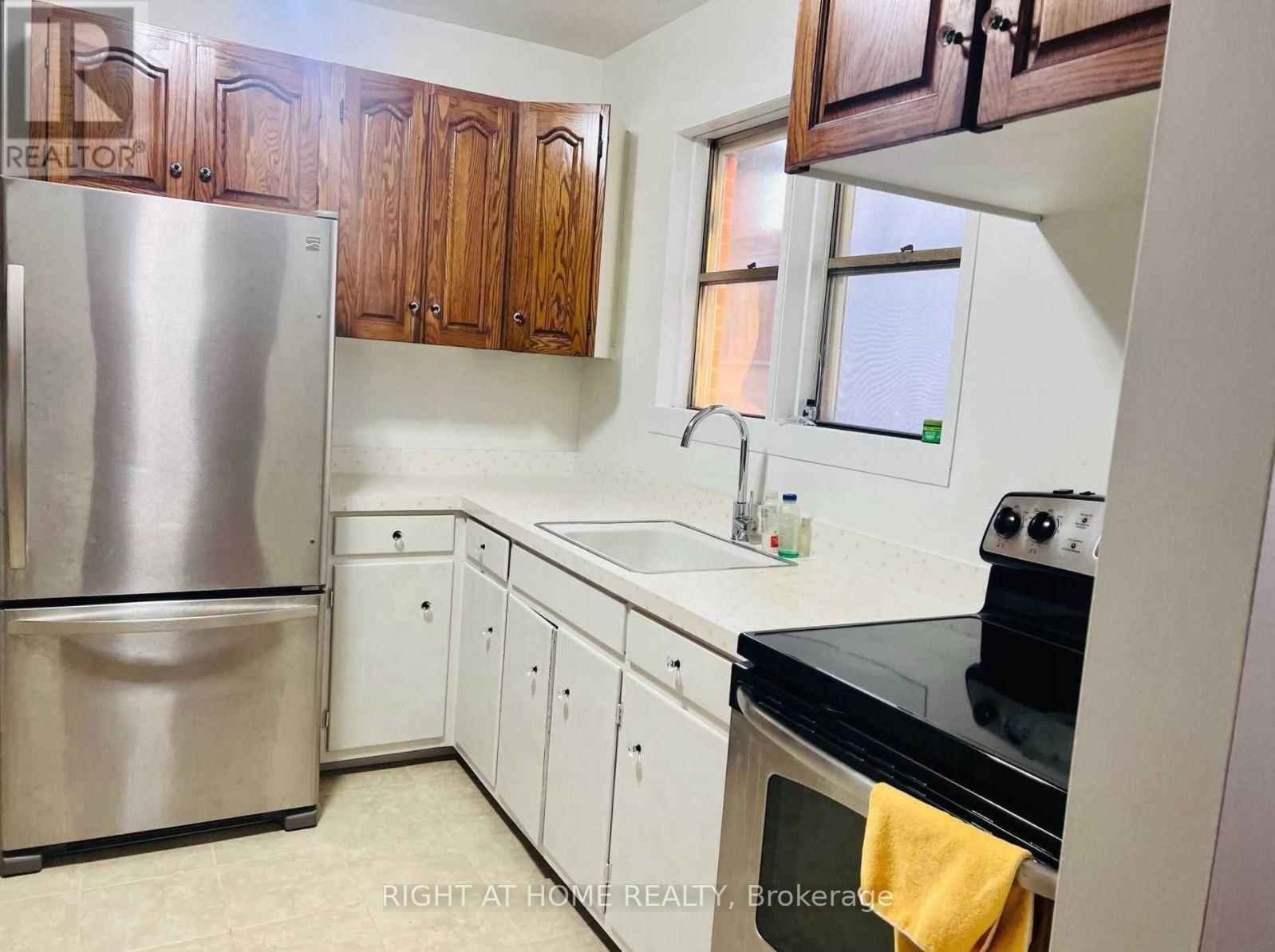 201 CODSELL AVENUE Image 11