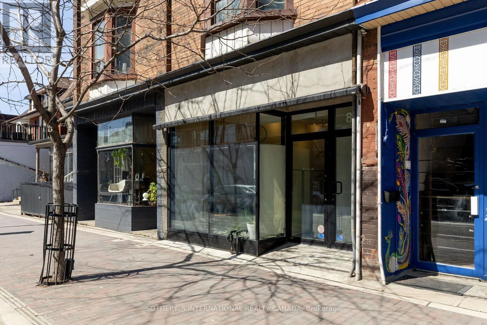 872 COLLEGE STREET Image 1