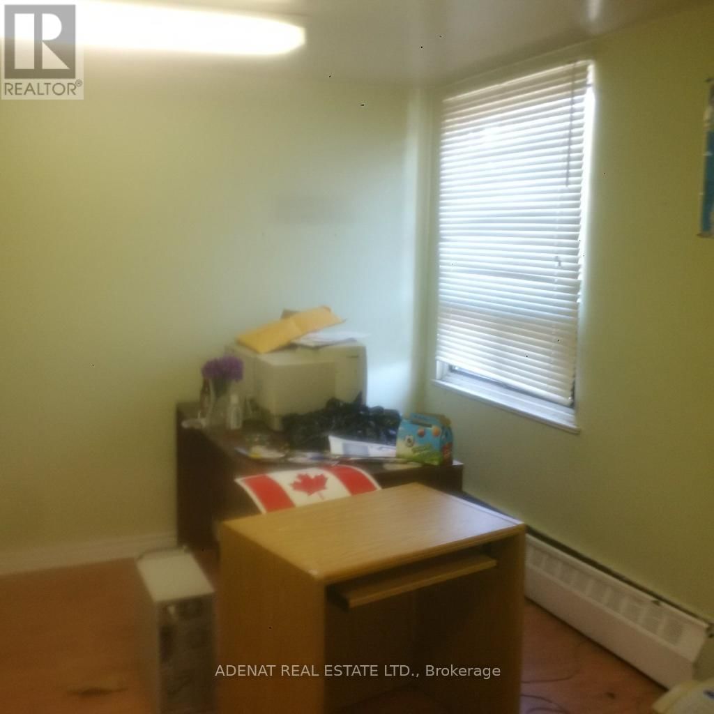 #211 - 365A WILSON AVENUE Image 4