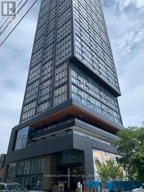 806 - Jarvis 319 STREET Image 1