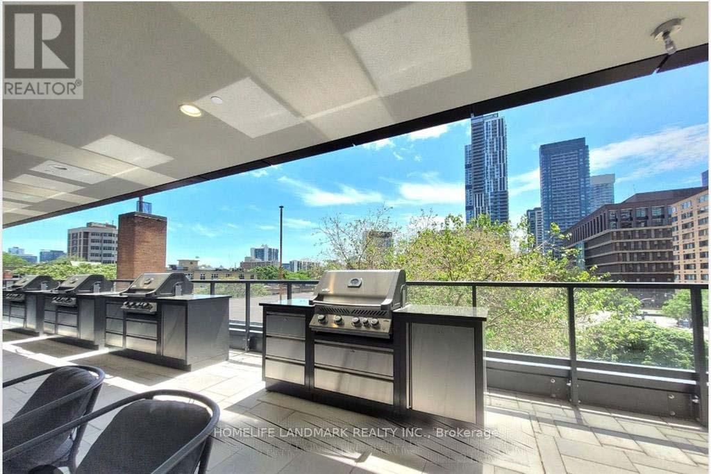 806 - Jarvis 319 STREET Image 9