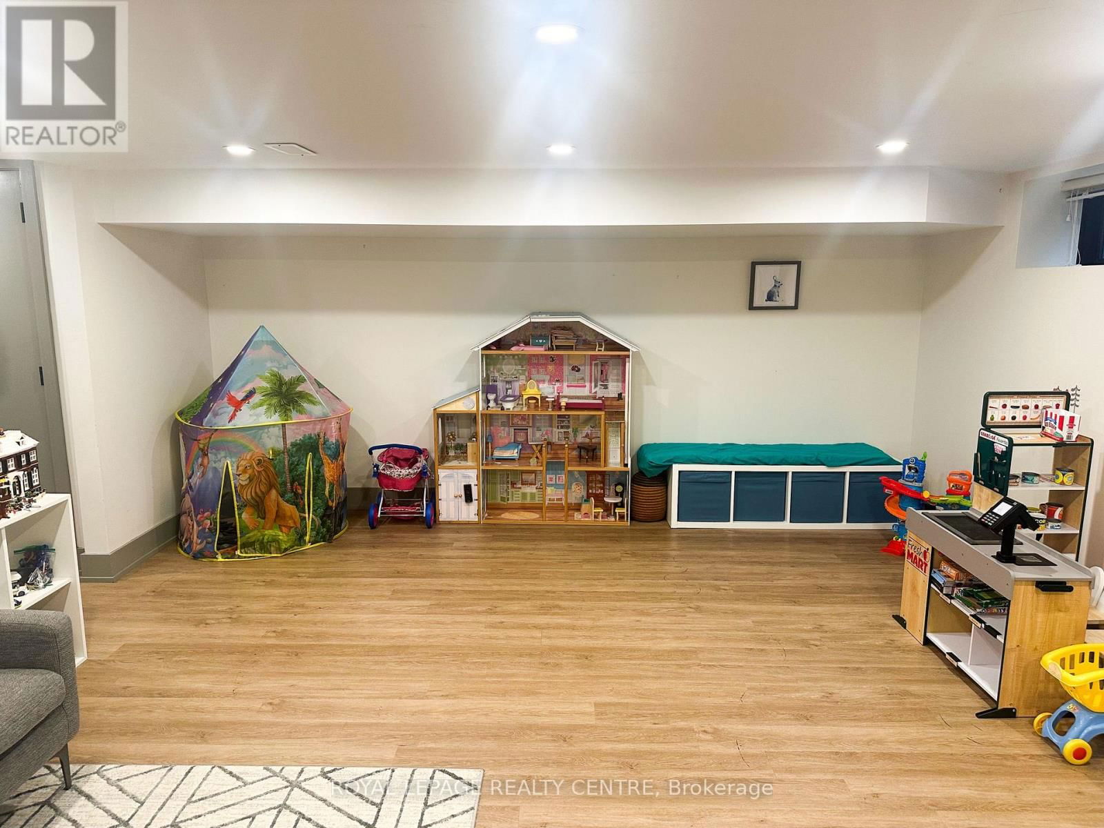 48 CONCORD AVENUE Image 29