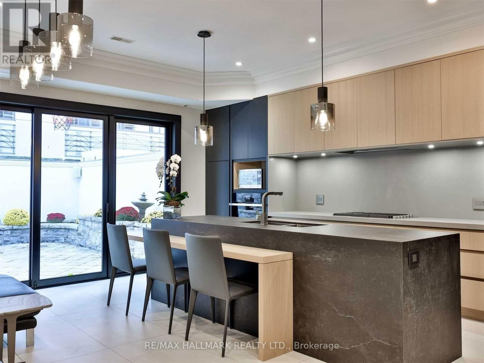 31 WEBSTER AVENUE Image 12